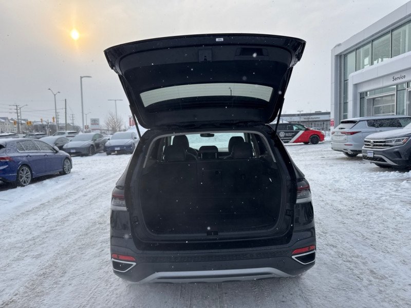 2025 Volkswagen Taos Comfortline  -  Remote Start-9