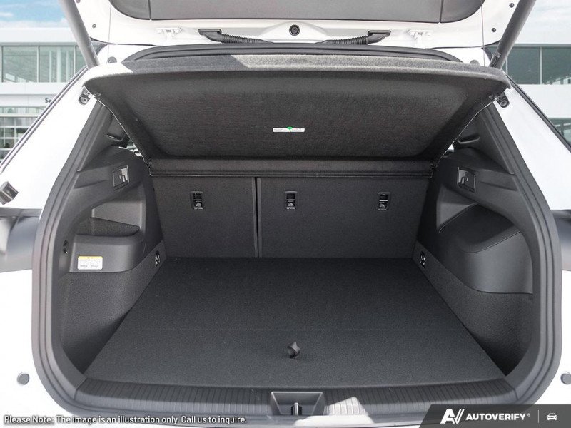 2026 Volkswagen Tiguan Comfortline R-Line Black Edition-32