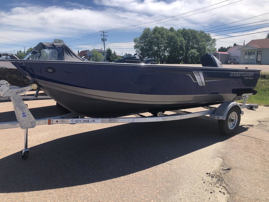 Crestliner VISION 1600 SC ( NEUF ) MERCURY 60 HP 2021