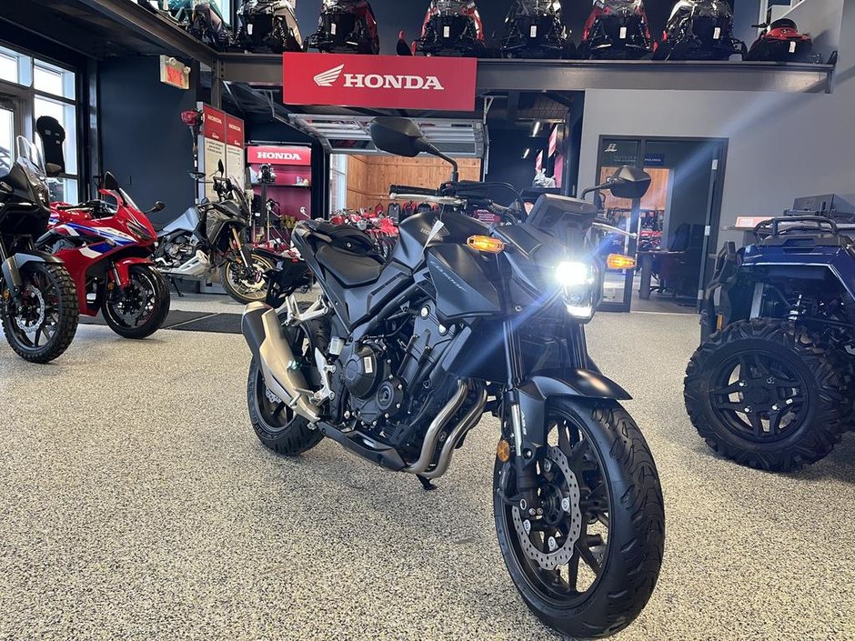 Honda CB500F ABS 2025