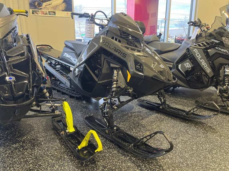 Polaris 850 PRO RMK 165 SLASH  2024