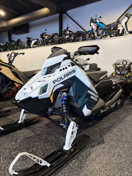 Polaris 850 SB ASSAULT NRW 146  2026