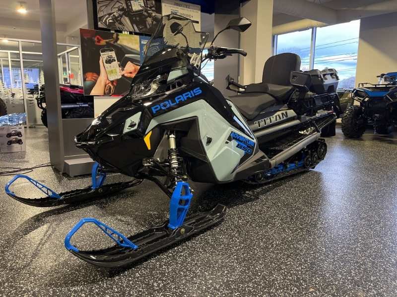 Polaris 850 TITAN ADV ULTMT 1.8  2026