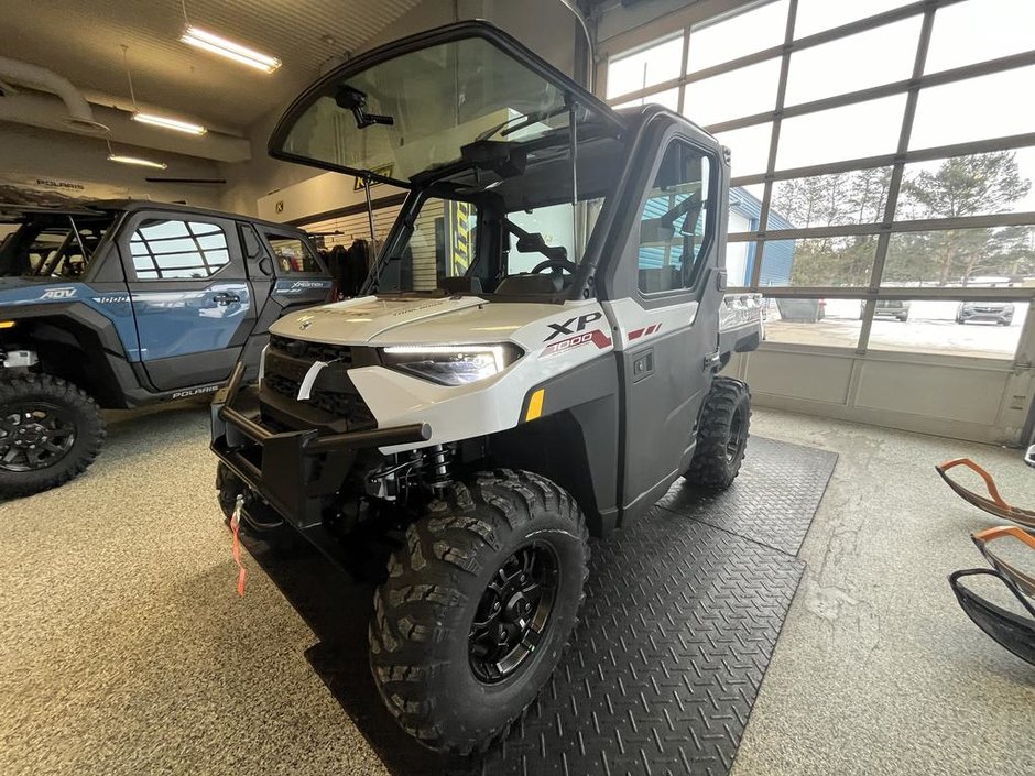 2025 Polaris RANGER XP1000 NORTHSTAR TRAIL BOSS EDITION RIDE COMMAND PACKAGE