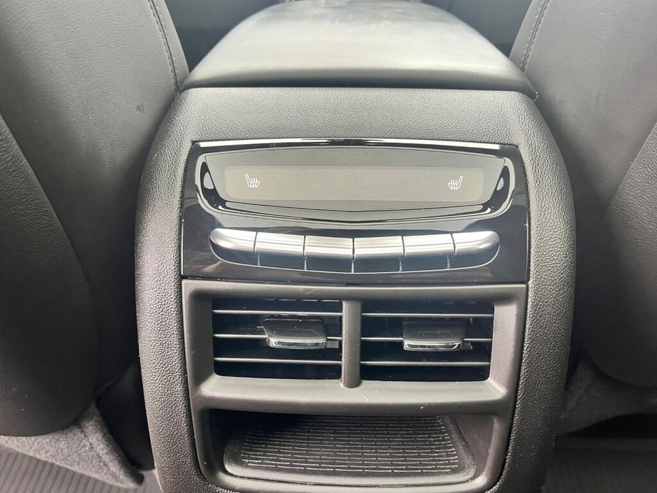 2023 Cadillac XT5 AWD Sport