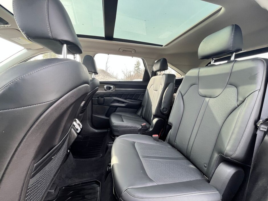 2022 Kia Sorento EX+