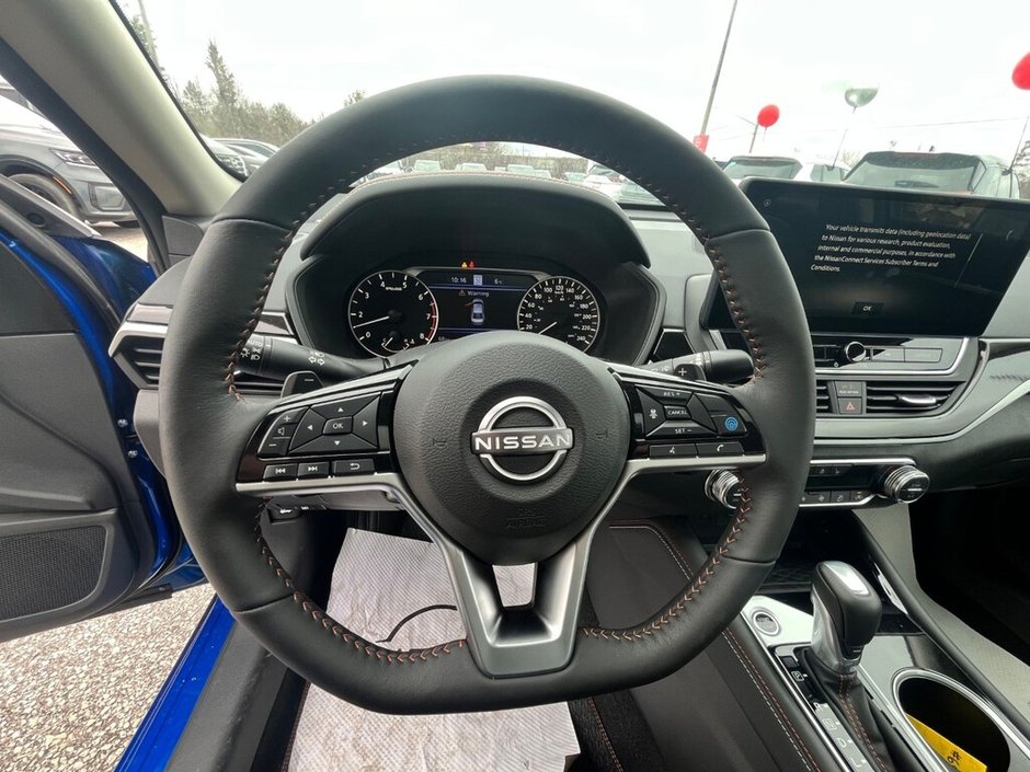 2025 Nissan Altima SR