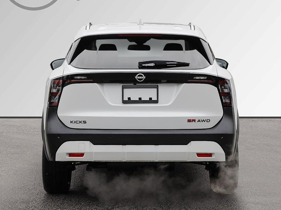 2026 Nissan Kicks SR-4