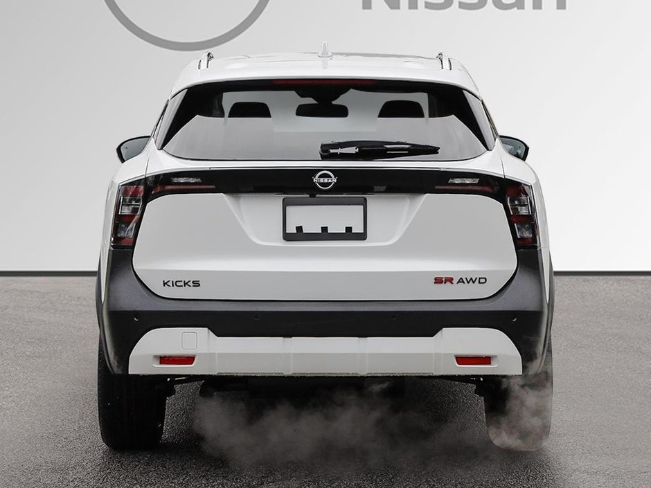 2026 Nissan Kicks SR-4