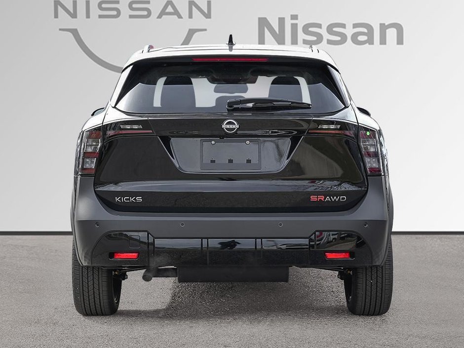 2026 Nissan Kicks SR-4