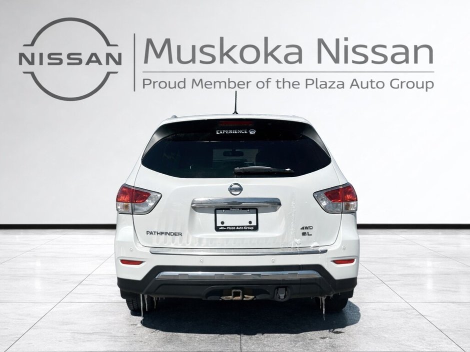 2015 Nissan Pathfinder SL