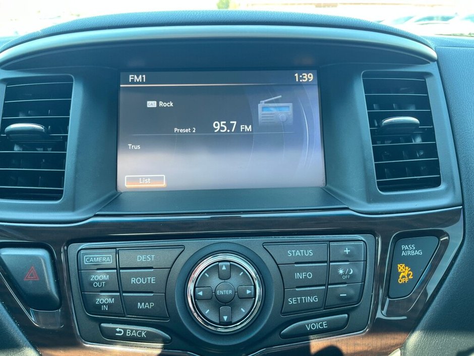 2015 Nissan Pathfinder SL