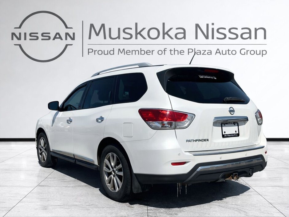 2015 Nissan Pathfinder SL