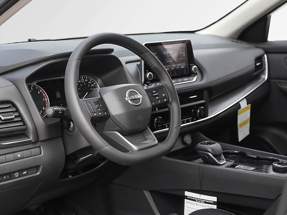 2026 Nissan Rogue SV Moonroof-11
