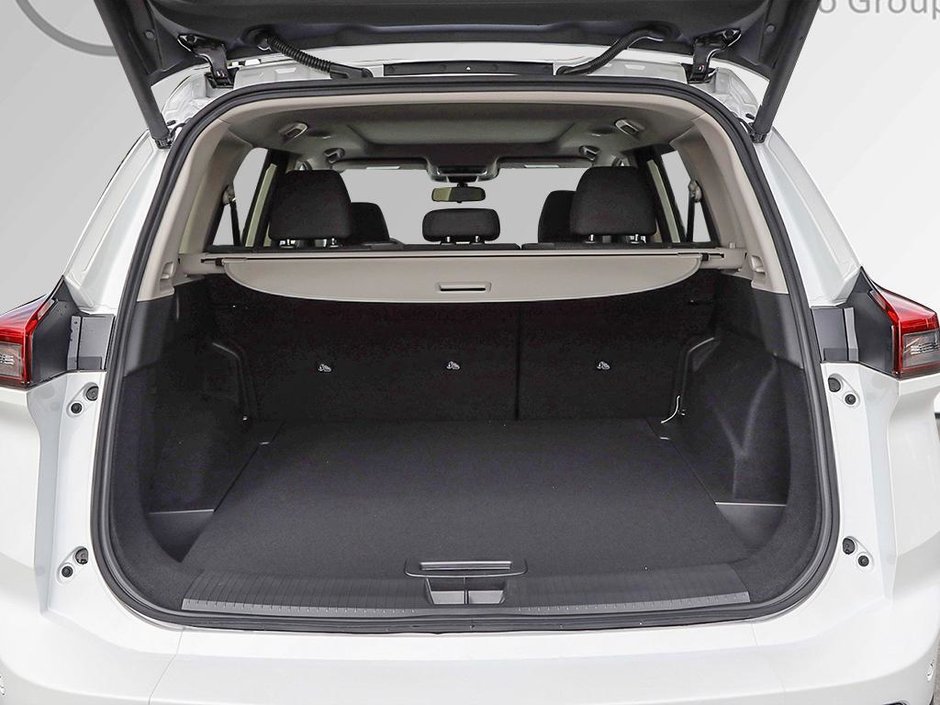 2026 Nissan Rogue SV Moonroof-9
