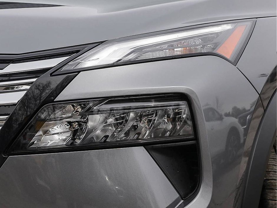 2026 Nissan Rogue S-9