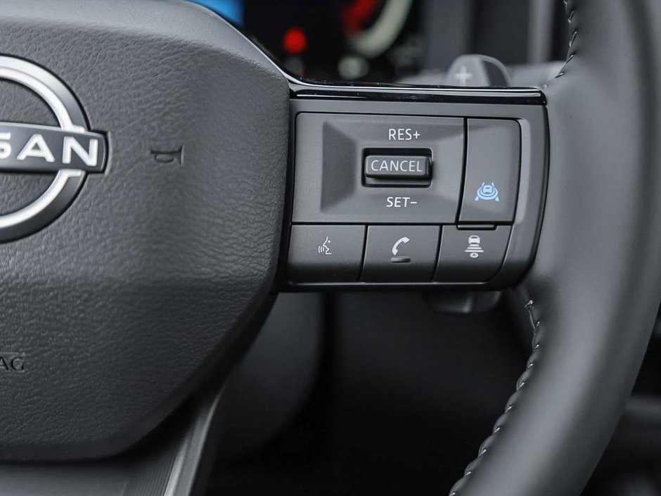 2026 Nissan Rogue Platinum-14