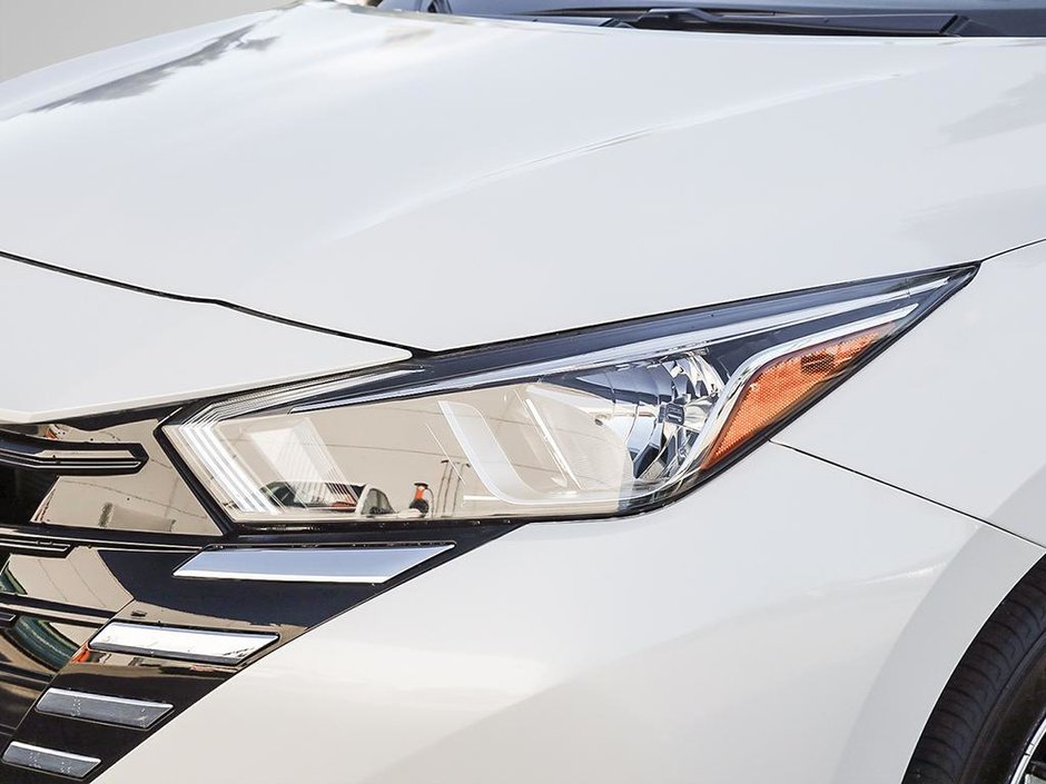 2025 Nissan Versa SV-14