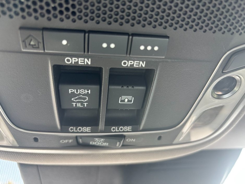 2017 Honda CR-V Touring Great condition. Includes snows on Alloy rims.