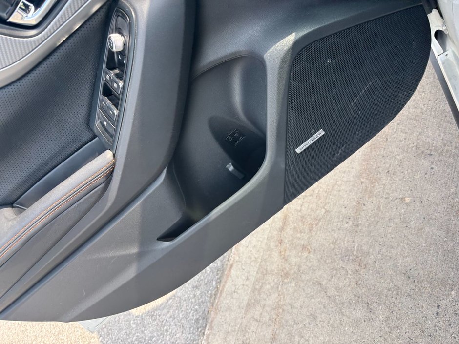 2021 Subaru Crosstrek Limited One Owner. Low Kilometers. Clean CarFax.