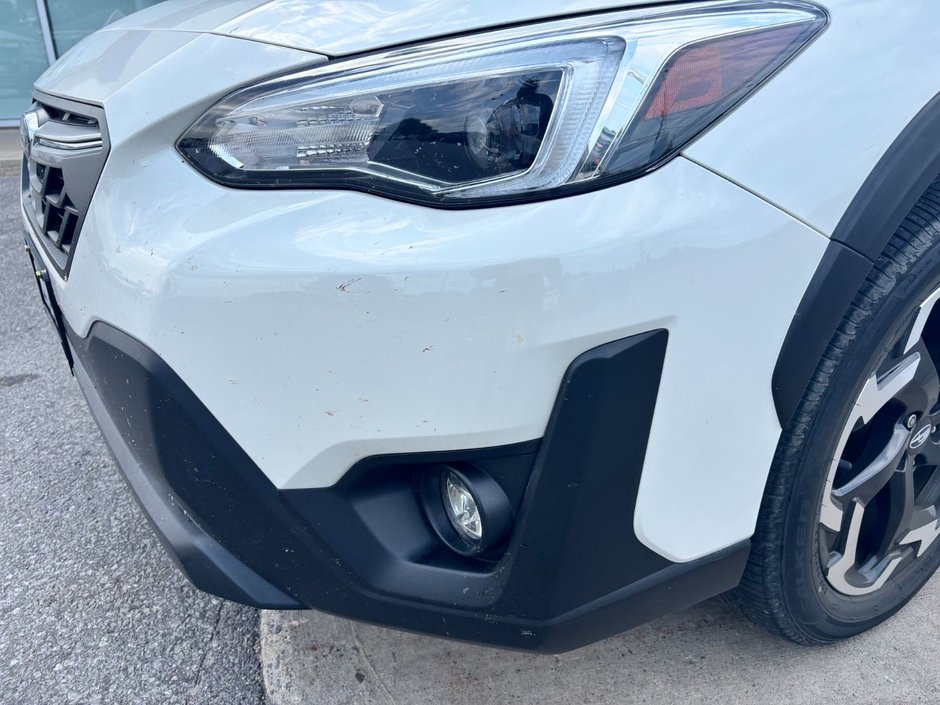 2021 Subaru Crosstrek Limited One Owner. Low Kilometers. Clean CarFax.