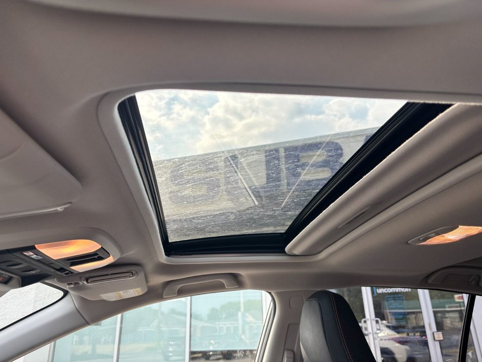 2021 Subaru Crosstrek Limited One Owner. Low Kilometers. Clean CarFax.