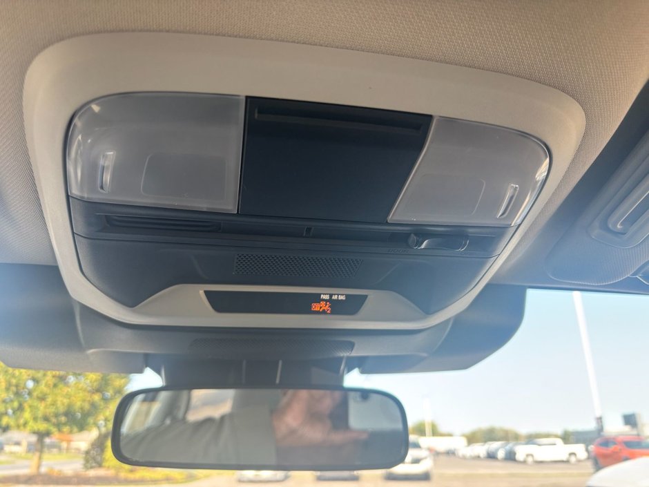 2025 Subaru Crosstrek Convenience Heated front seats, heated mirrors, power mirrors, Bluetooth and more!