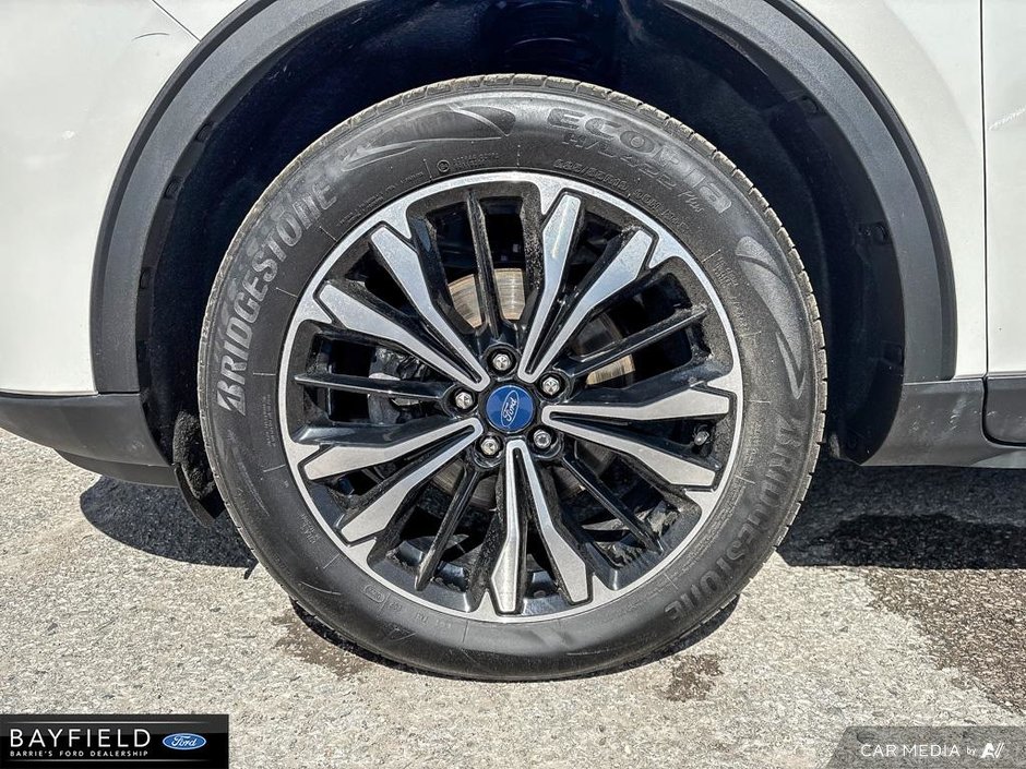 2022 Ford Escape SEL-5