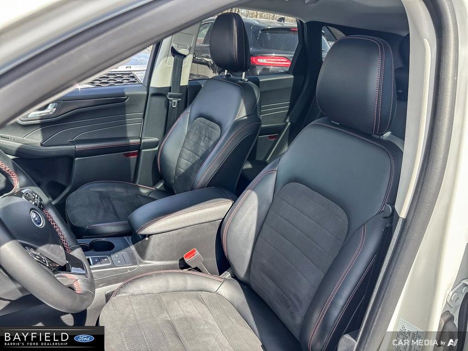 2022 Ford Escape SEL-21