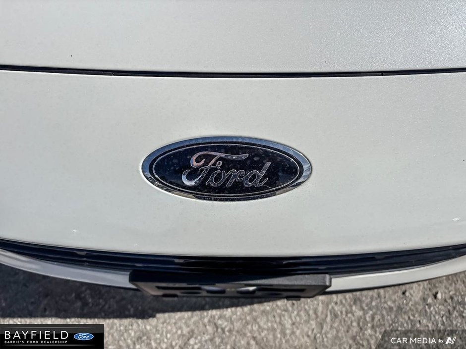 2022 Ford Escape SEL-8