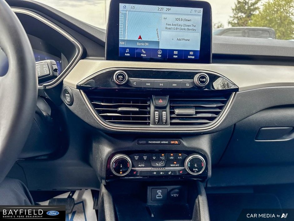 2022 Ford Escape SEL-18