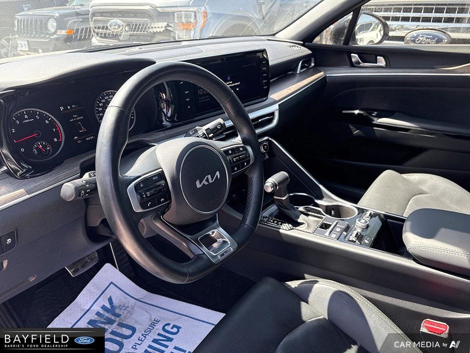 2023 Kia K5 GT-Line-12