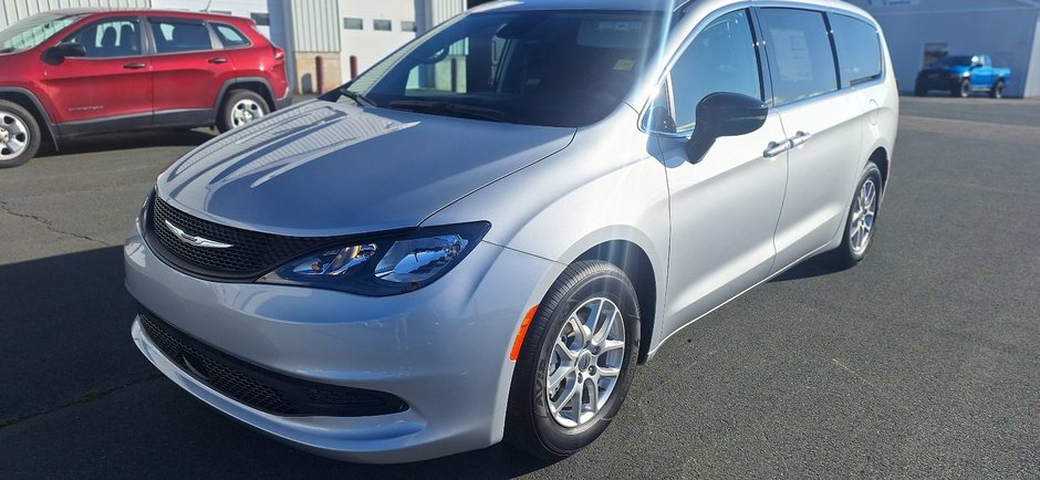 2024  Grand Caravan SXT in Bathurst, New Brunswick