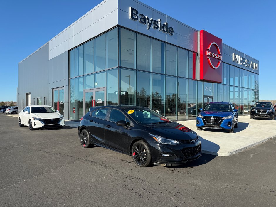 2018  Cruze Hatchback LT - 6AT in Bathurst, New Brunswick