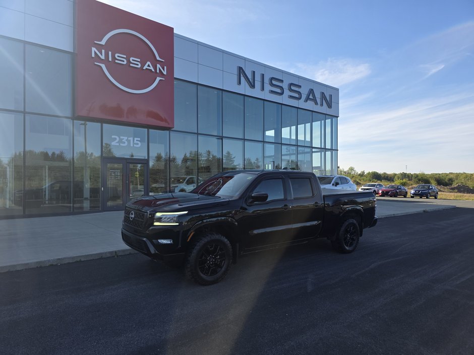 Nissan Frontier Crew Cab SV 4x4 at 2023 à Bathurst, Nouveau-Brunswick
