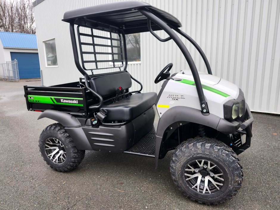 Kawasaki Mule SX 4x4 XC LE FI  2025