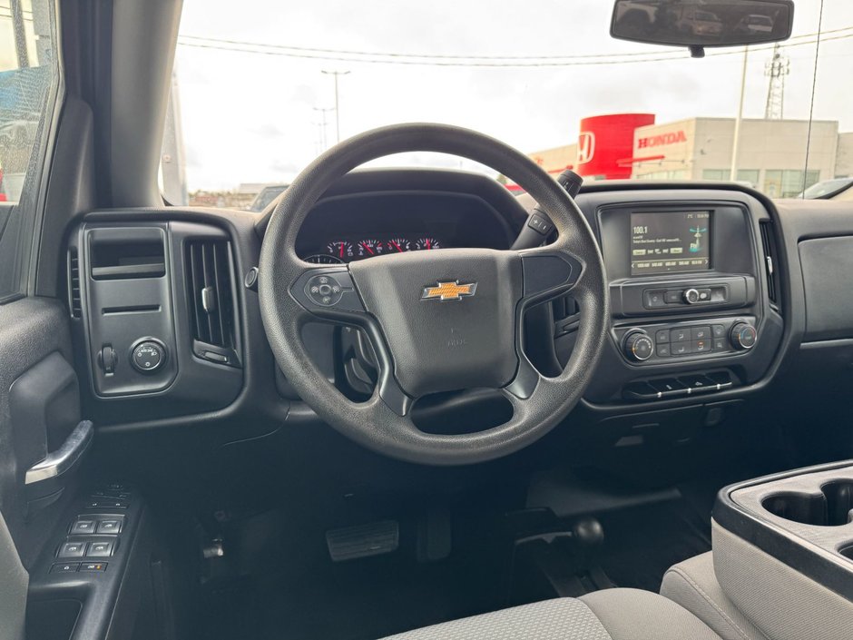 2018 Chevrolet Silverado 1500-10