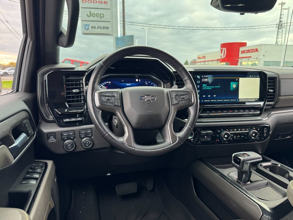 2023 Chevrolet Silverado 1500 ZR2-11