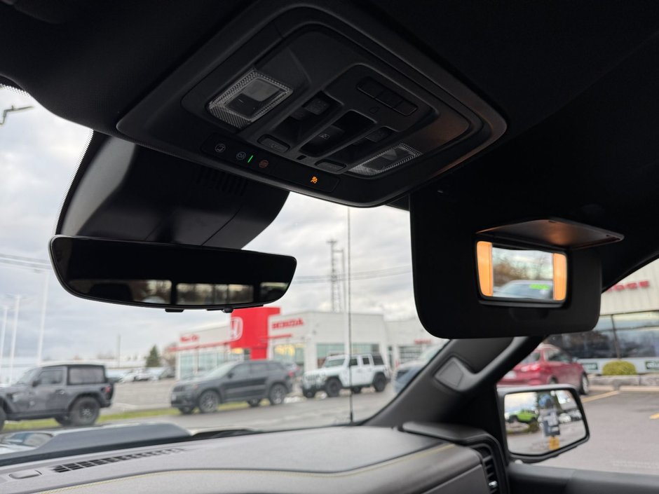 2023 Chevrolet Silverado 1500 ZR2-27