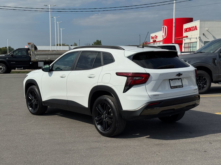 2024 Chevrolet Trax ACTIV-1