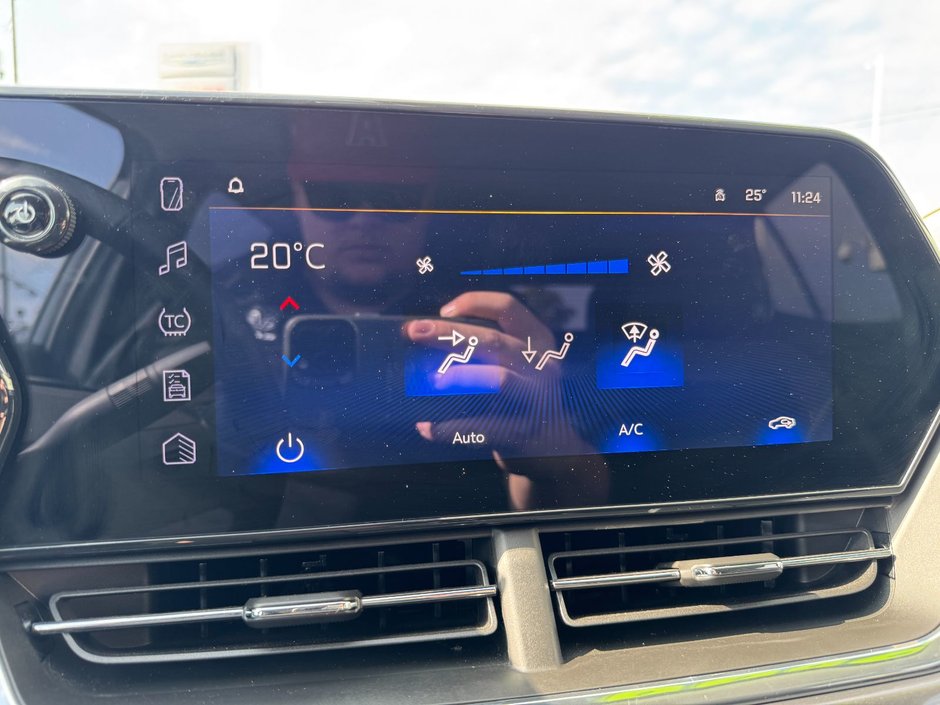 2024 Chevrolet Trax ACTIV-18