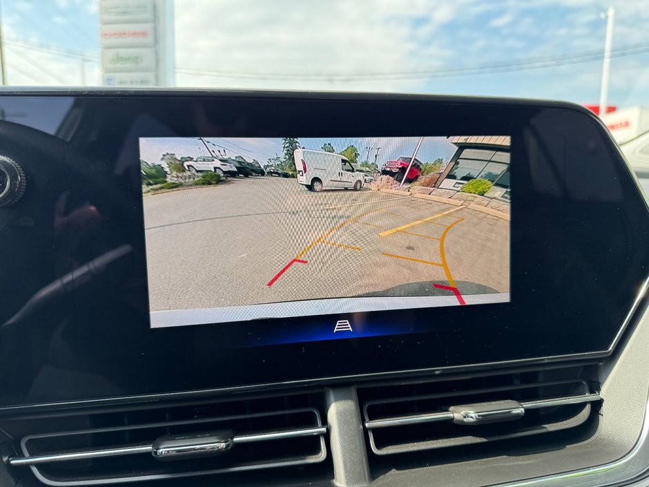 2024 Chevrolet Trax ACTIV-21