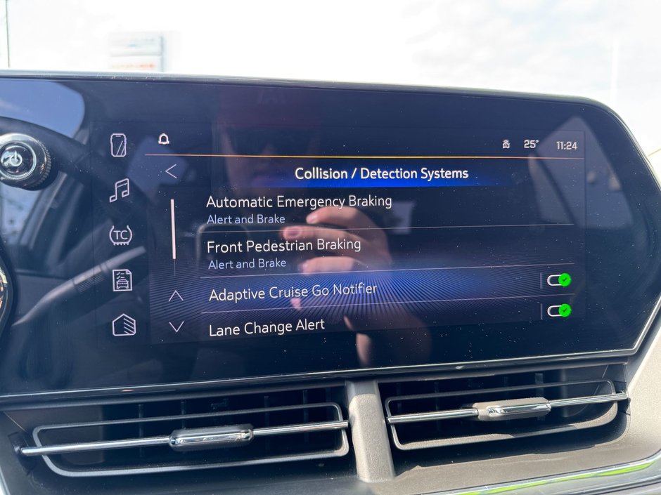 2024 Chevrolet Trax ACTIV-19