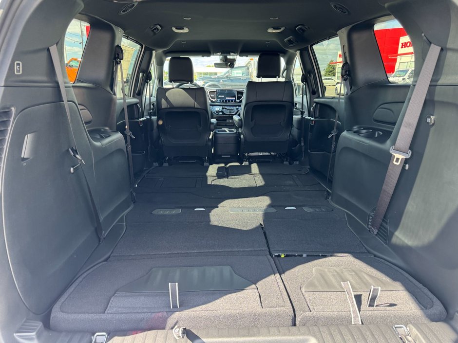 Chrysler Grand Caravan SXT 2026