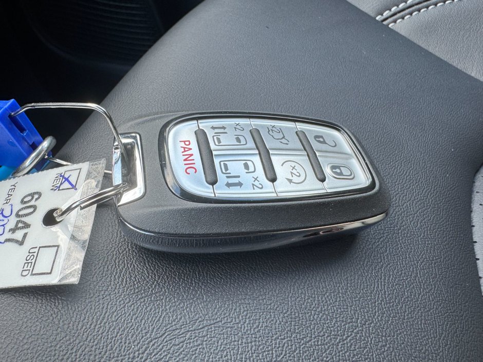 2026 Chrysler Grand Caravan SXT