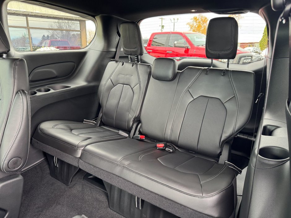 2026 Chrysler Grand Caravan SXT