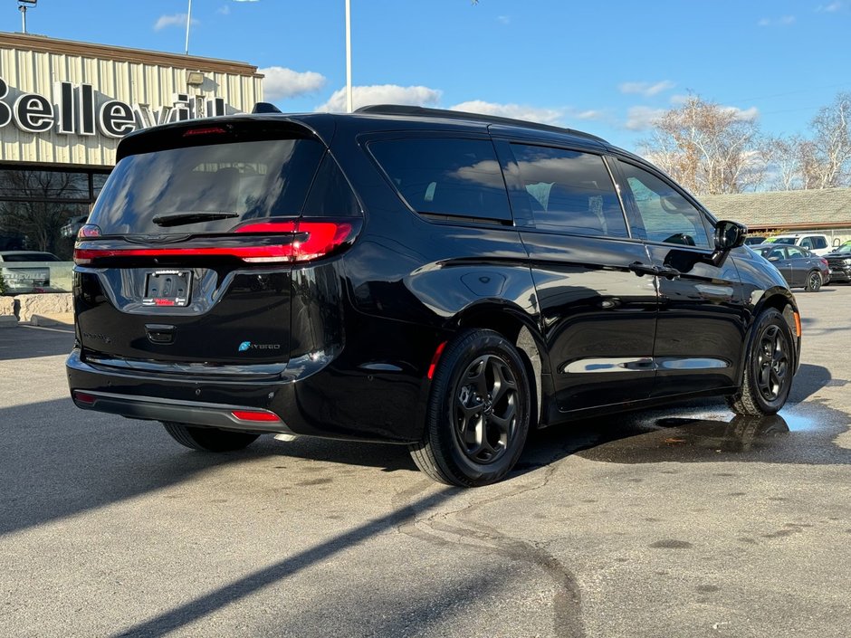 Chrysler Pacifica Hybrid PREMIUM S APPEARANCE 2024