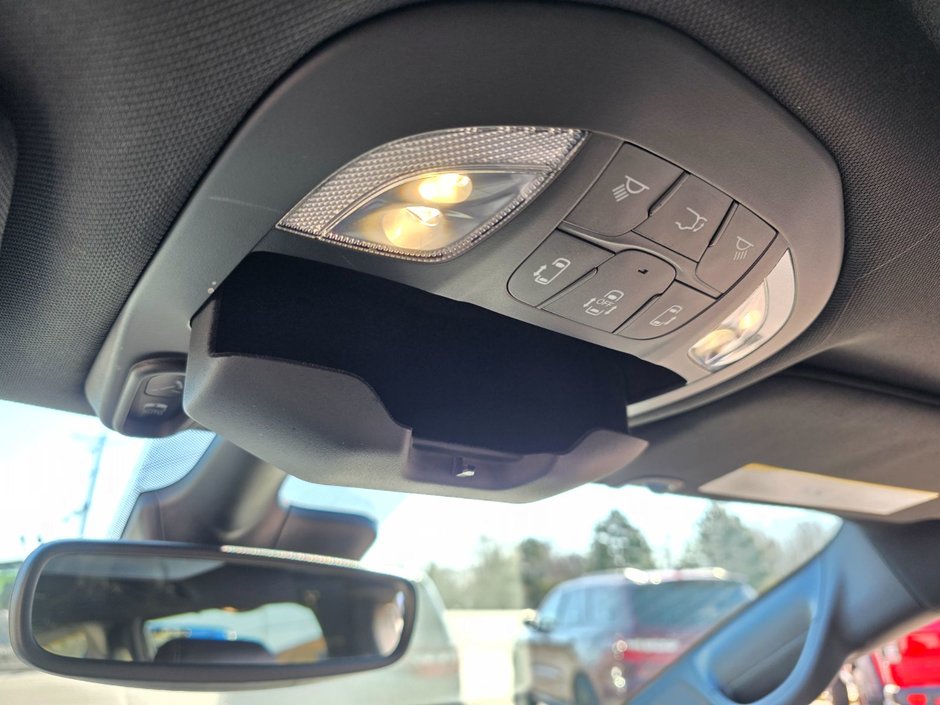 2024 Chrysler Pacifica Touring-L-41