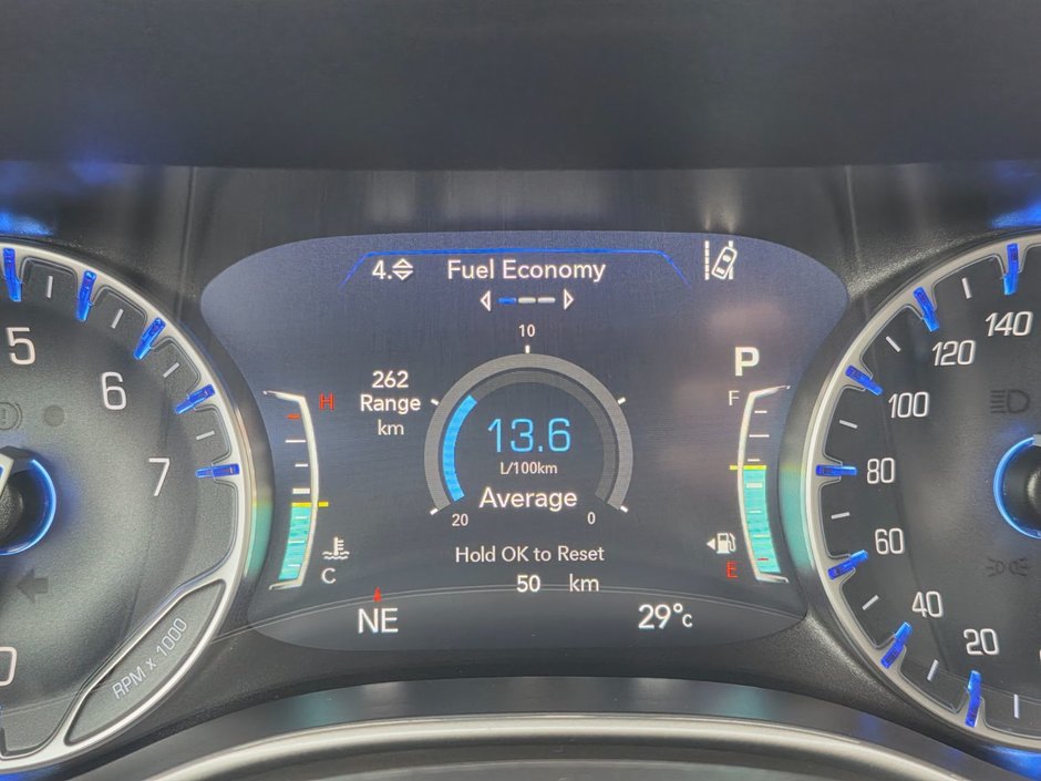 2025 Chrysler Pacifica SELECT AWD