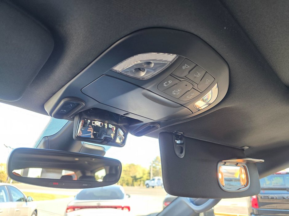 Chrysler PACIFICA SELECT AWD 2026